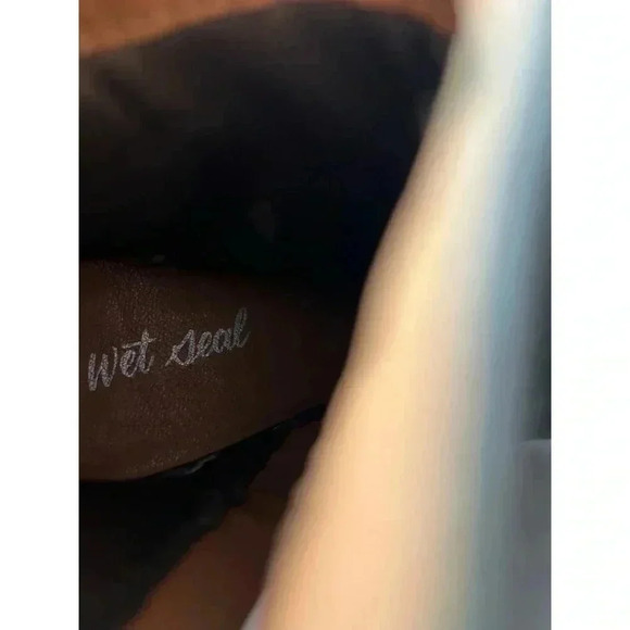 Olive Green Women's Ankle Boots - Picture 8 of 8